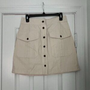 Banana Republic Cargo Skirt Sz 6 - never worn